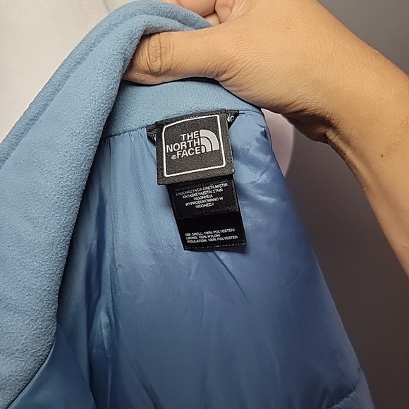 The North Face Womens Blue Light Weight Puffer Jacket Size Med Hiking Camping - Picture 5 of 6